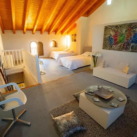 Moliner Apartment *