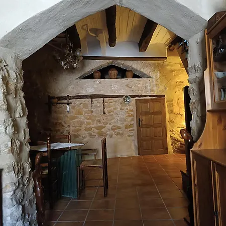 Moliner Apartment